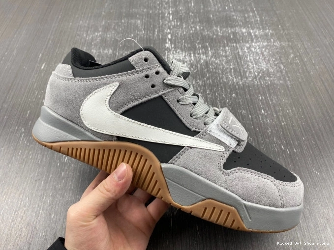 Kick Theory CUT JORDAN SCOTT X CHECK THE TRAVIS FZ8117-001 0804